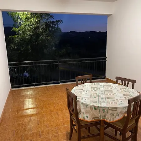 Zangaro Apartment